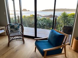 The Bay House Beachfront Accommodation