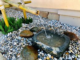 Chiangkhong Teak Garden Riverfront Onsen Hotel