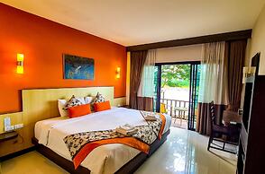 Chiangkhong Teak Garden Riverfront Onsen Hotel