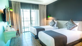 Chiangkhong Teak Garden Riverfront Onsen Hotel