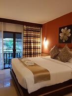 Chiangkhong Teak Garden Riverfront Onsen Hotel