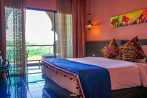 Chiangkhong Teak Garden Riverfront Onsen Hotel