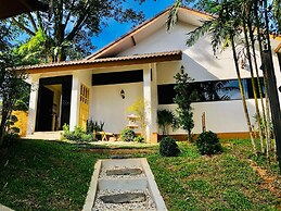 Chiangkhong Teak Garden Riverfront Onsen Hotel
