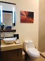 Luxury Selvanova Apartment