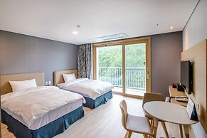 Sono Belle Cheongsong