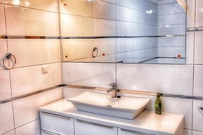 Villa Western Emilia