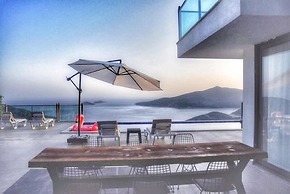 Villa Western Emilia