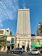 Palace Hotel