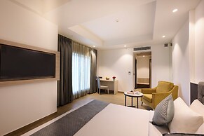 Delite Sarovar Portico Faridabad