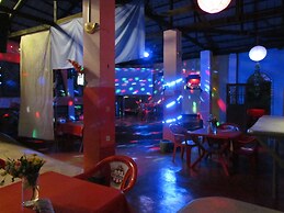 Colours Club Spa and Garden Resort