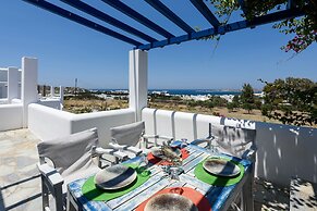 Aigaiou Avra Apartments