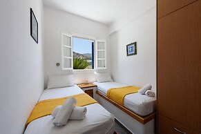 Aigaiou Avra Apartments