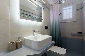 Aigaiou Avra Apartments