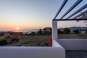 Aigaiou Avra Apartments