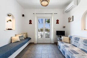 Aigaiou Avra Apartments