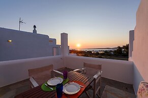 Aigaiou Avra Apartments