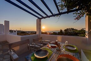 Aigaiou Avra Apartments