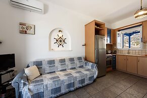 Aigaiou Avra Apartments