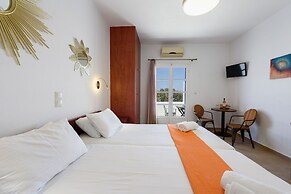 Aigaiou Avra Apartments