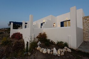 Aigaiou Avra Apartments