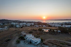 Aigaiou Avra Apartments