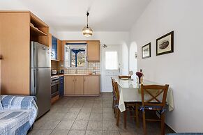 Aigaiou Avra Apartments