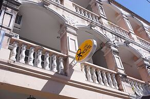 Ok Chic Phuket Hostel