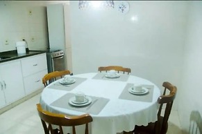 Amplo e Confortável 3 Quartos Vista Mar
