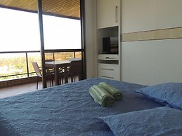 Amplo e Confortável 3 Quartos Vista Mar