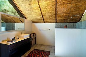 Ichingo Chobe River Lodge