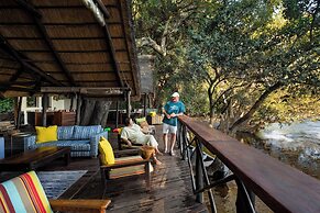 Ichingo Chobe River Lodge