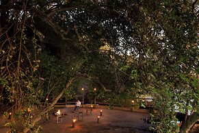 Ichingo Chobe River Lodge