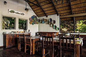 Ichingo Chobe River Lodge
