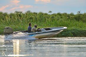 Ichingo Chobe River Lodge