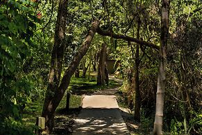 Ichingo Chobe River Lodge