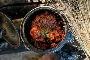 Ichingo Chobe River Lodge