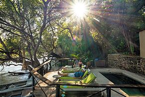 Ichingo Chobe River Lodge