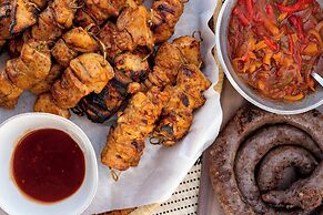 Ichingo Chobe River Lodge