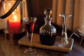 Ichingo Chobe River Lodge