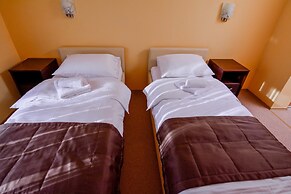 Hotel Majna