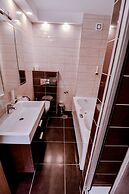 Hotel Majna