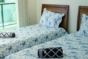 Linda bem Localizada 5 Quartos Vista Mar