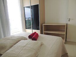 Lindo Amplo 3 Quarto em Prédio Frente Mar