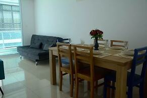 Lindo Amplo 3 Quarto em Prédio Frente Mar