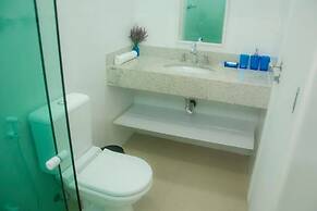 Lindo Amplo 3 Quarto em Prédio Frente Mar