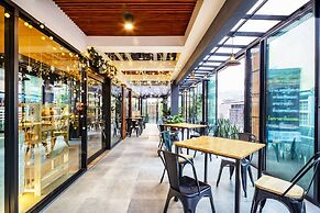 Penyos Service Apartment