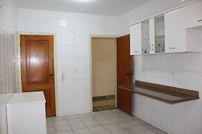 Confortável e Bem Localizado 3 Quartos