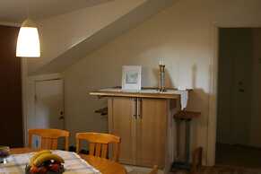 Trollhättans Bed and Breakfast