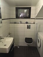 Trollhättans Bed and Breakfast