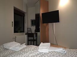 Trollhättans Bed and Breakfast